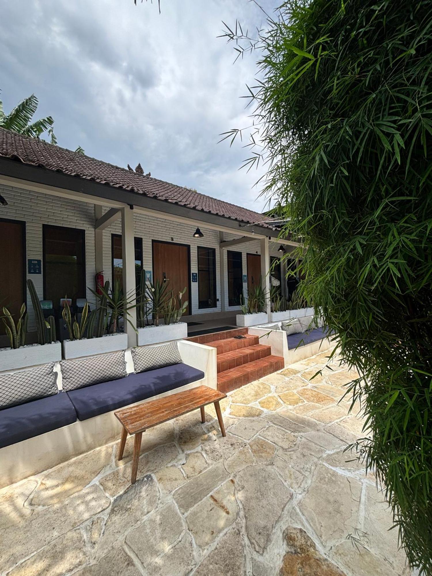 Lay Day Hostel Canggu Exterior foto